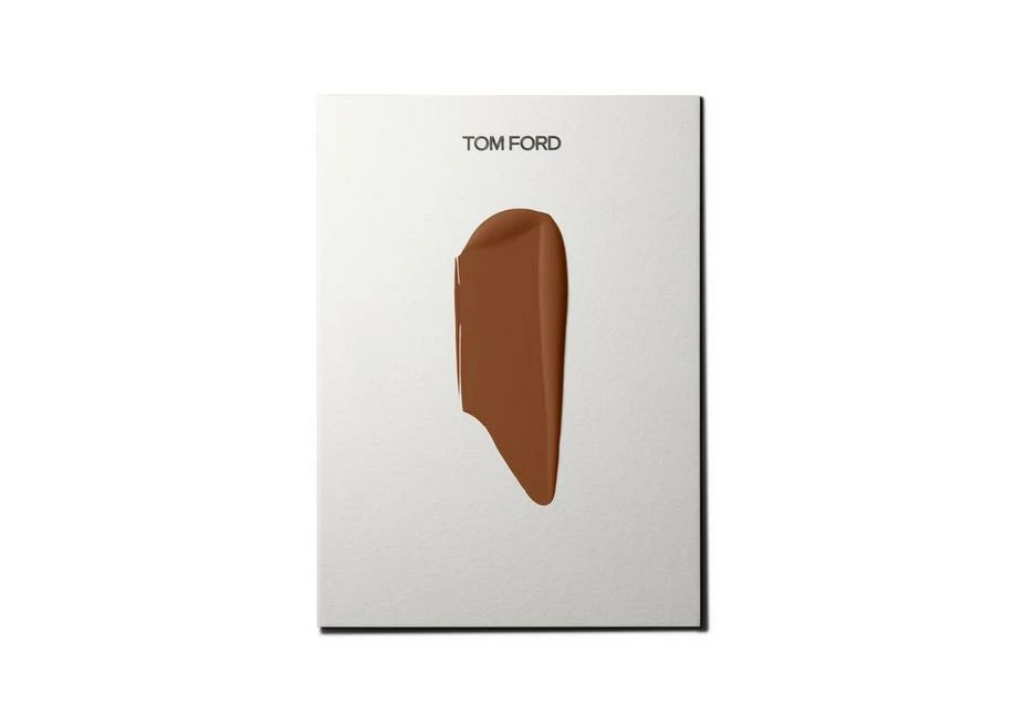 TOM FORD SHADE AND ILLUMINATE SOFT RADIANCE FOUNDATION SPF 50 - 10.7 AMBER - Image 2