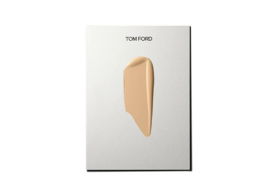 TOM FORD SHADE AND ILLUMINATE SOFT RADIANCE FOUNDATION SPF 50 - 1.1 WARM SAND - Image 2