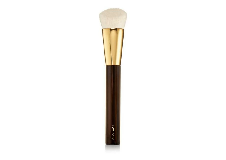 TOM FORD SHADE AND ILLUMINATE FOUNDATION BRUSH 2.5 - ONE COLOR