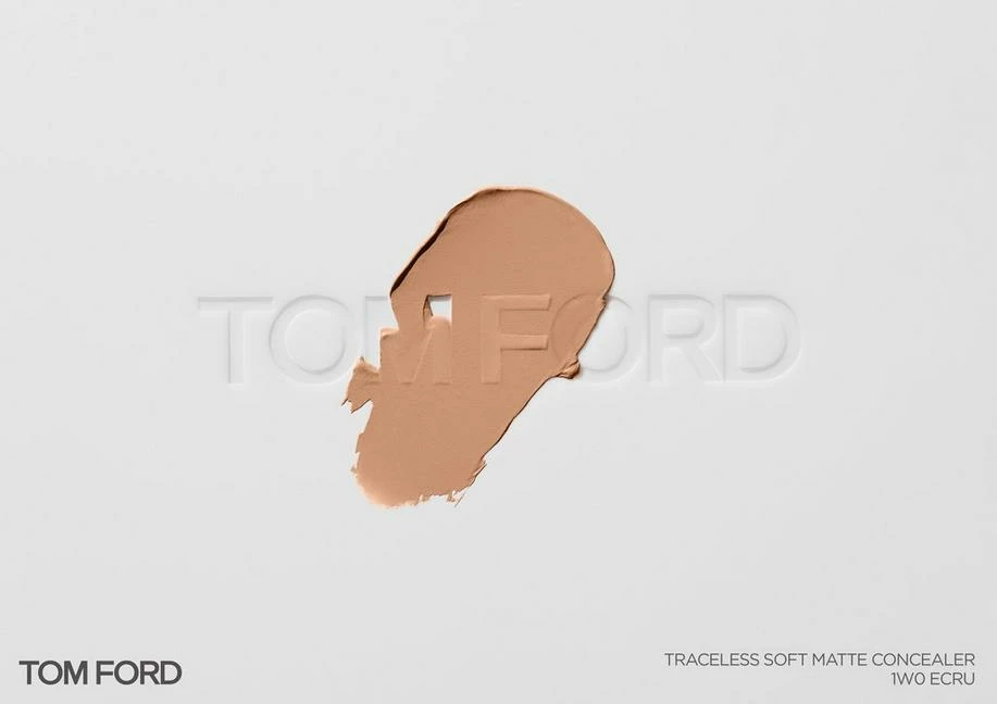 TOM FORD TRACELESS SOFT MATTE CONCEALER - 1W0 Ecru - Image 2