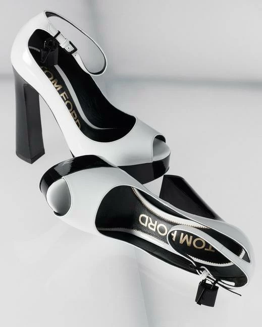 TOM FORD PATENT LEATHER PADLOCK PEEP TOE PUMP - WHITE + BLACK - Image 5